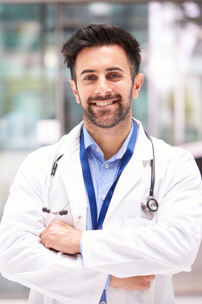 A professional performing testosterone replacement therapy in San Antonio, TX.